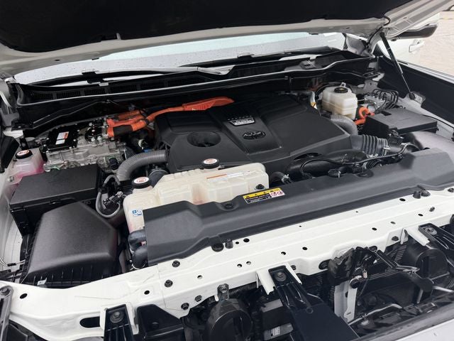 2024 Toyota Tundra Hybrid Platinum