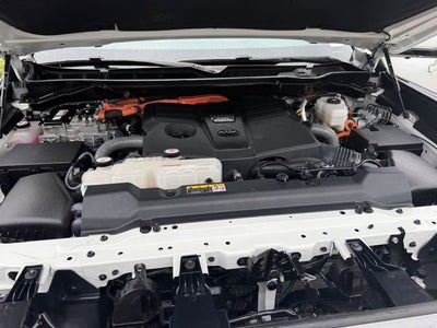 2024 Toyota Tundra Hybrid Platinum