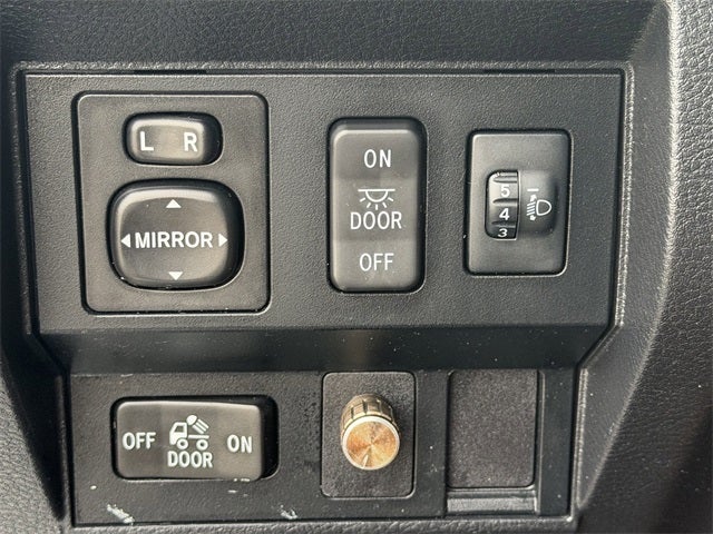 2014 Toyota Tundra SR