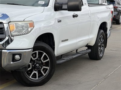 2015 Toyota Tundra SR5