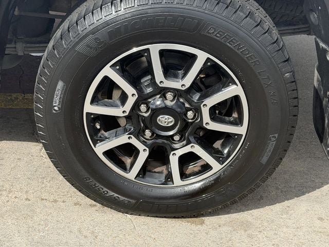 2015 Toyota Tundra SR5