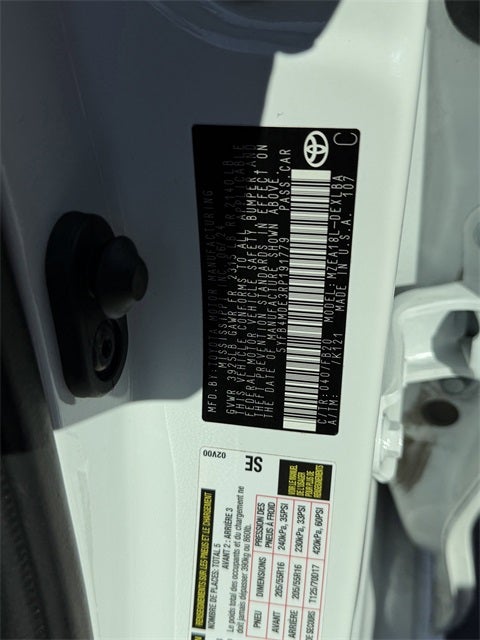 2024 Toyota Corolla LE