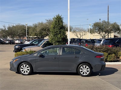 2025 Toyota Corolla LE