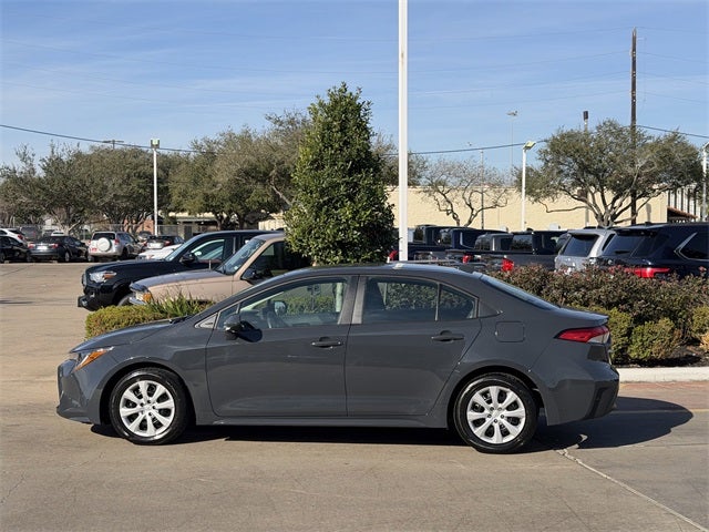 2025 Toyota Corolla LE