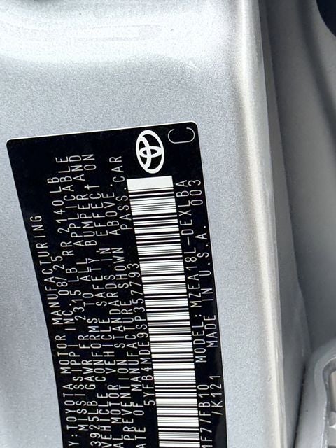 2025 Toyota Corolla LE