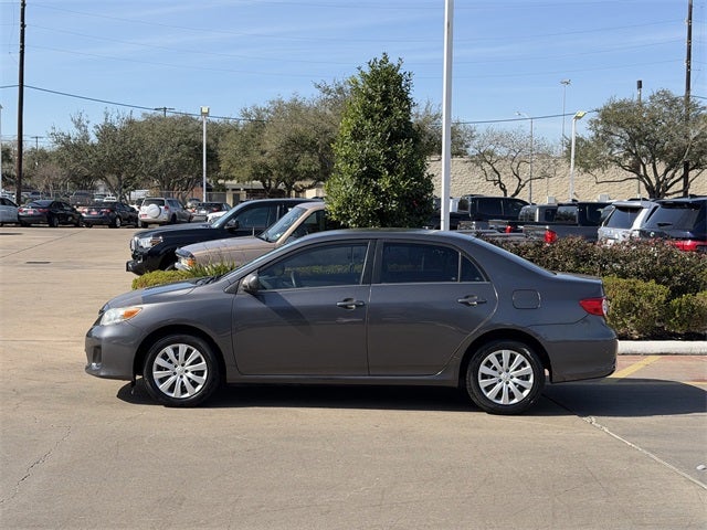 2013 Toyota Corolla LE