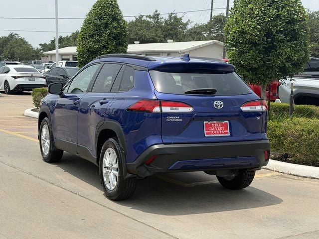 2024 Toyota Corolla Cross LE