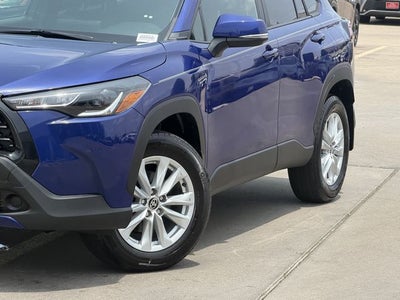 2024 Toyota Corolla Cross LE