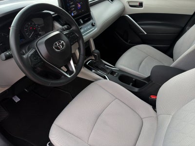 2025 Toyota Corolla Cross LE