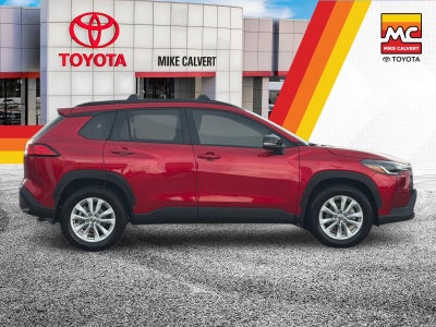 2025 Toyota Corolla Cross LE