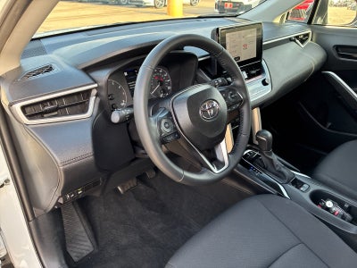2025 Toyota Corolla Cross LE