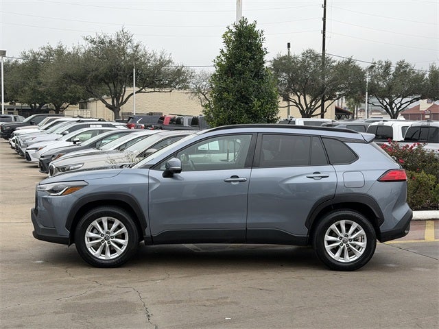2022 Toyota Corolla Cross LE