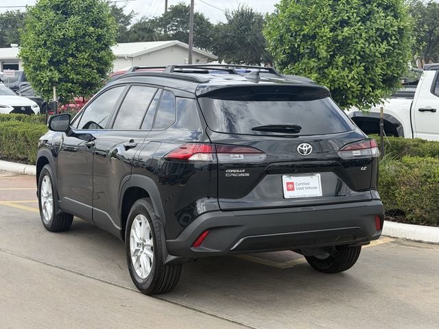 2026 Toyota Corolla Cross LE