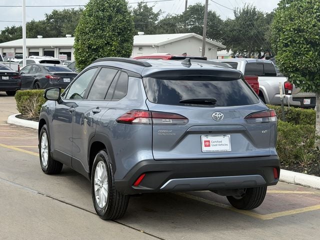 2026 Toyota Corolla Cross LE