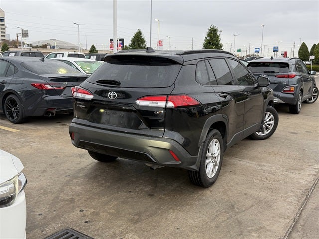 2022 Toyota Corolla Cross LE