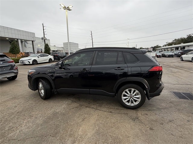 2022 Toyota Corolla Cross LE