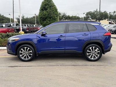 2024 Toyota Corolla Cross XLE