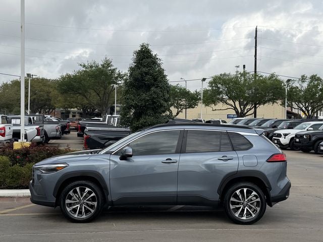 2023 Toyota Corolla Cross XLE