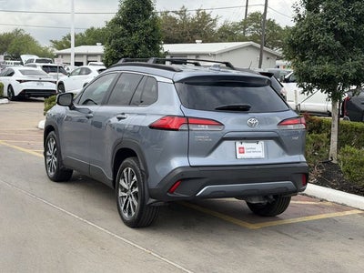 2023 Toyota Corolla Cross XLE