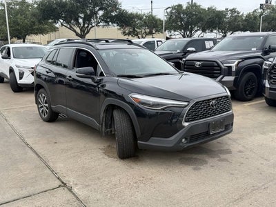 2025 Toyota Corolla Cross XLE