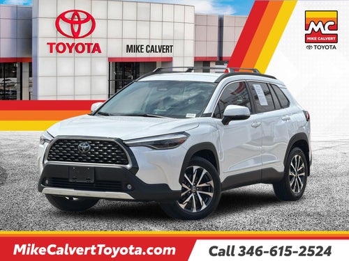 2024 Toyota Corolla Cross XLE