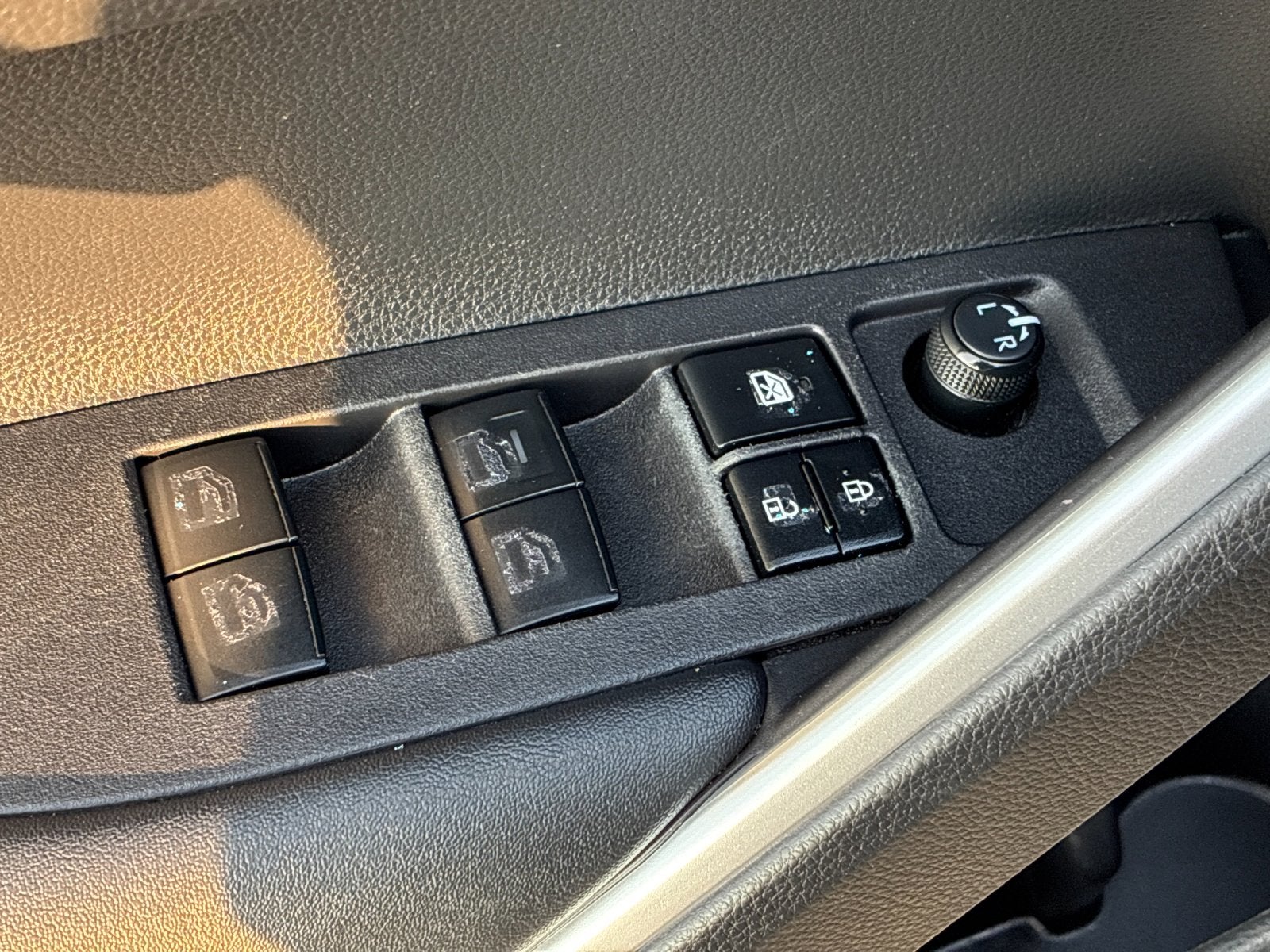 2024 Toyota Corolla Cross Hybrid SE