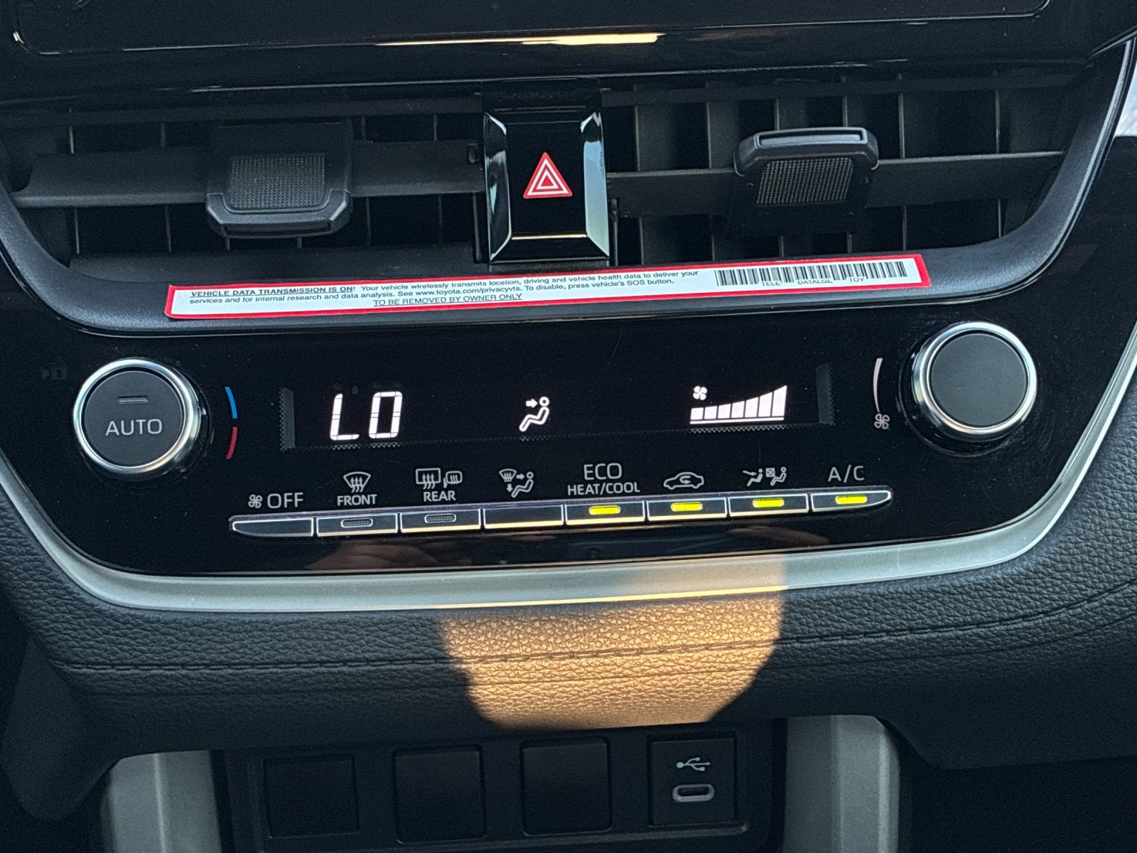 2024 Toyota Corolla Cross Hybrid SE