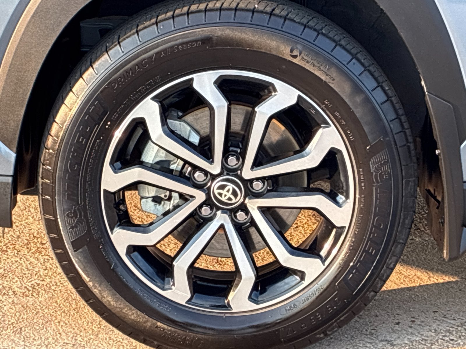 2024 Toyota Corolla Cross Hybrid SE