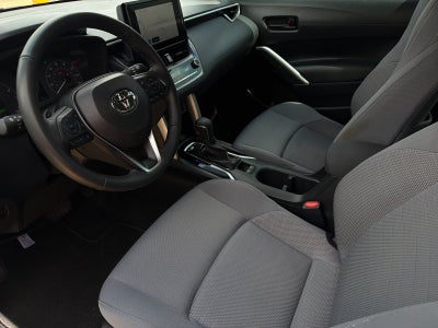 2024 Toyota Corolla Cross Hybrid SE