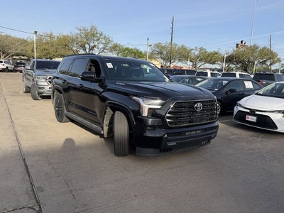 2025 Toyota Sequoia SR5