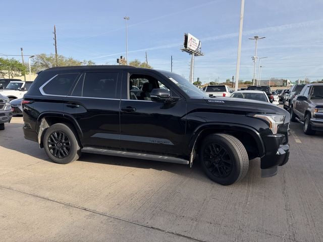 2025 Toyota Sequoia SR5