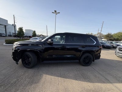 2025 Toyota Sequoia SR5