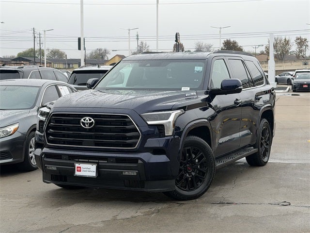 2025 Toyota Sequoia SR5