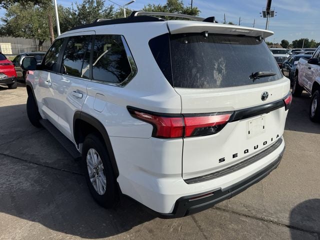2025 Toyota Sequoia SR5