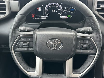 2025 Toyota Sequoia SR5