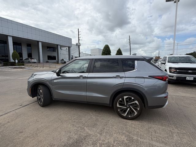 2023 Mitsubishi Outlander PHEV SE