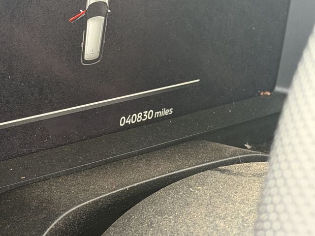 2023 Mitsubishi Outlander PHEV SE