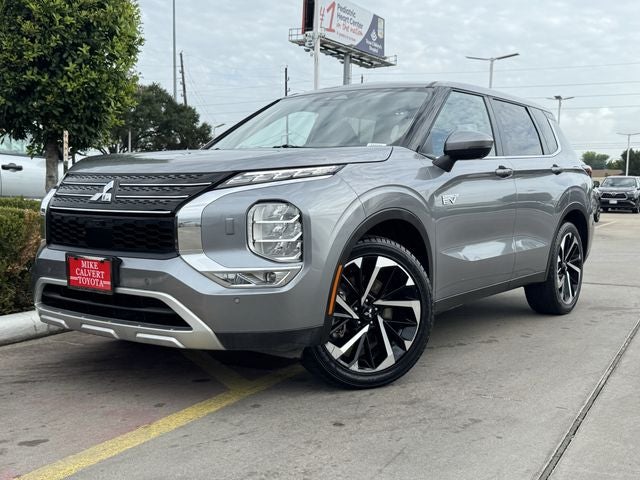 2023 Mitsubishi Outlander PHEV SE