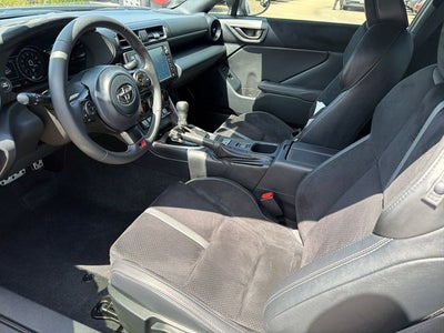 2025 Toyota GR86 Premium