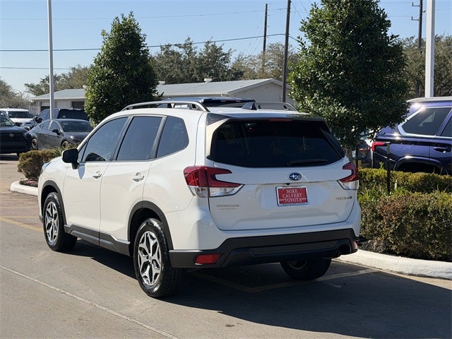 2024 Subaru Forester Premium