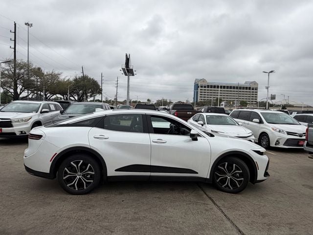 2024 Toyota Crown Limited