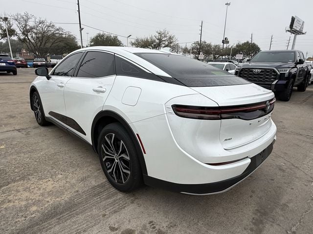 2023 Toyota Crown XLE