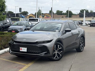 2023 Toyota Crown XLE