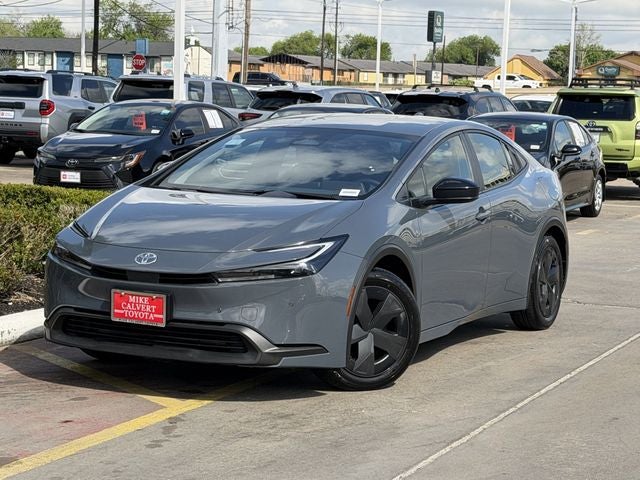 2024 Toyota Prius LE