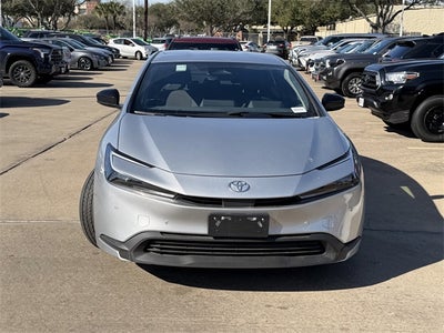 2025 Toyota Prius LE