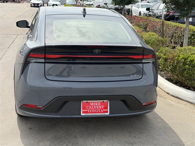 2024 Toyota Prius LE