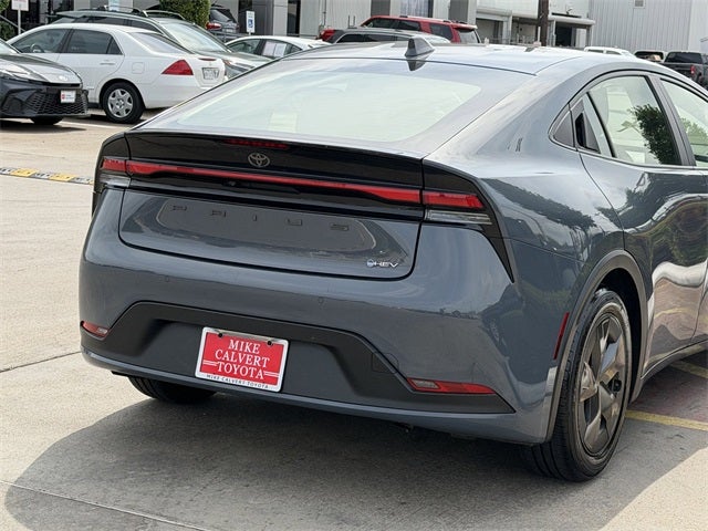 2024 Toyota Prius LE