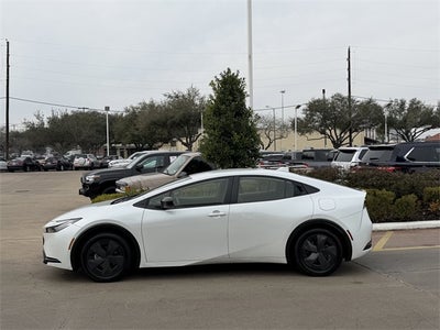 2024 Toyota Prius LE
