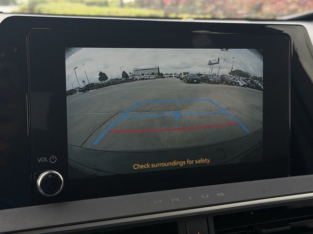 2025 Toyota Prius LE