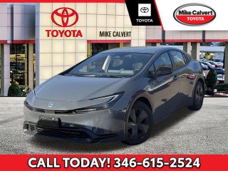 2025 Toyota Prius LE